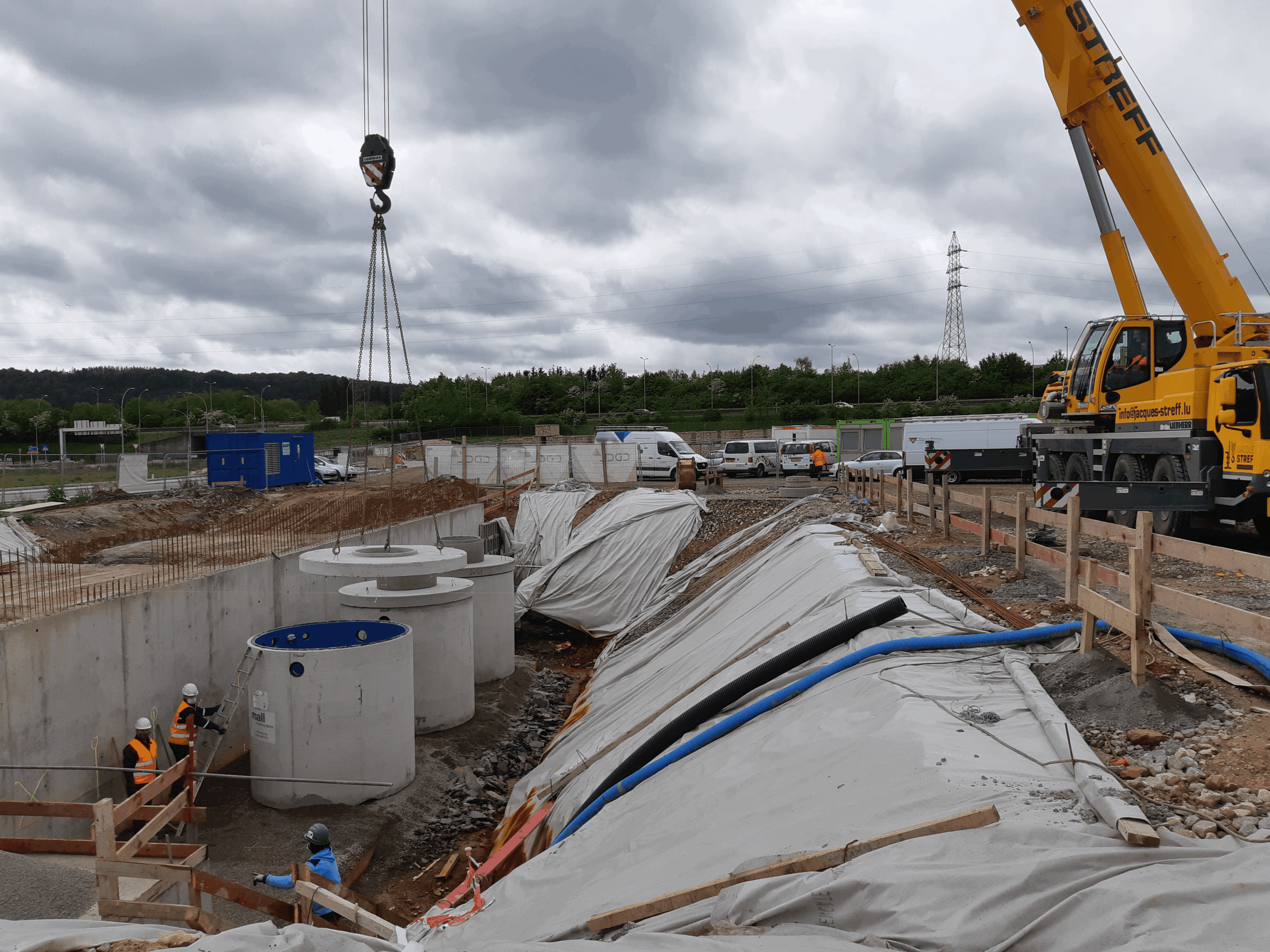 cuve mall installaion 2-min