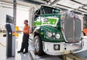 mbt-4250-7250-eurosys-southpac-truck-2